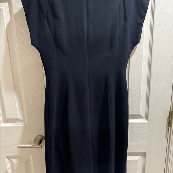 Elegant Navy Sheath Dress - Picture 2 of 7